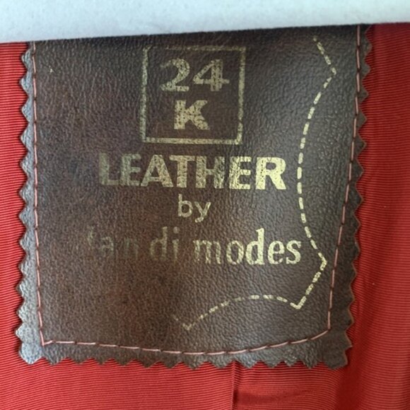 Dan di Modes 24K Vintage Leather 70s Red Fringe Trench Coat - Picture 6 of 8